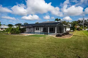 158 Hourglass Dr, Venice, FL 34293 - Photo 9