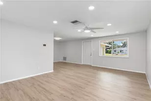 510 S Venice Blvd, Venice, FL 34293 - Photo 5