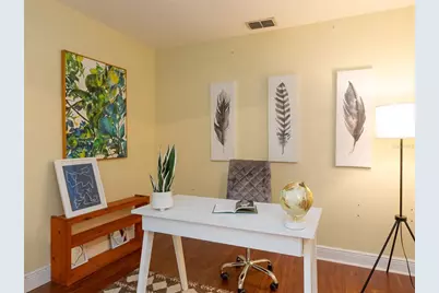 7606 37th Street Circle E, Sarasota, FL 34243 - Photo 11