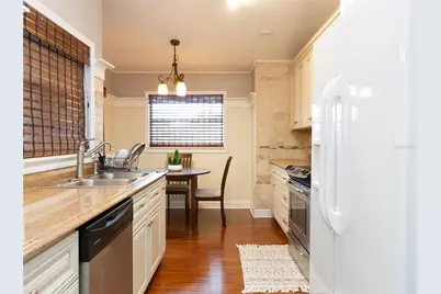 7606 37th Street Circle E, Sarasota, FL 34243 - Photo 17