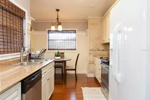 7606 37th St Cir E, Sarasota, FL 34243 - Photo 17