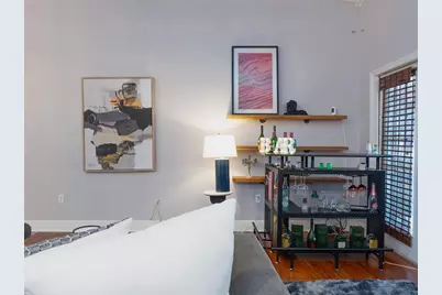 7606 37th Street Circle E, Sarasota, FL 34243 - Photo 9