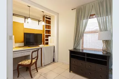 7606 37th Street Circle E, Sarasota, FL 34243 - Photo 13