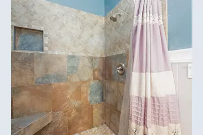 7606 37th Street Circle E, Sarasota, FL 34243 - Photo 29