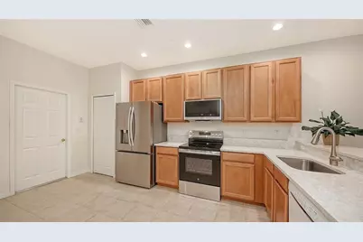 1821 Batello Drive, Venice, FL 34292 - Photo 9