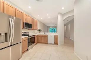 1821 Batello Dr, Venice, FL 34292 - Photo 13