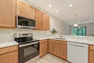 1821 Batello Dr, Venice, FL 34292 - Photo 13