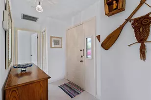 1708 Lakeside Dr, Venice, FL 34293 - Photo 3