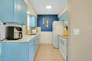 446 Circlewood Dr, Venice, FL 34293 - Photo 23