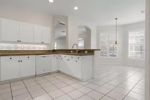 1823 San Trovaso Way, Venice, FL 34285 - Photo 27