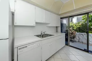 1555 Tarpon Center Dr, Venice, FL 34285 - Photo 21