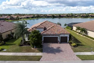 20373 Granlago Dr, Venice, FL 34293 - Photo 1