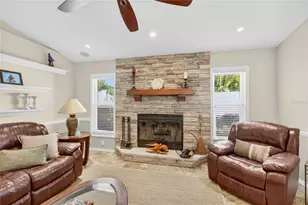 319 Oakwood Cir, Englewood, FL 34223 - Photo 17