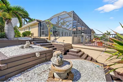 319 Oakwood Circle, Englewood, FL 34223 - Photo 41