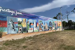 319 Oakwood Cir, Englewood, FL 34223 - Photo 57