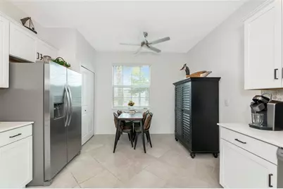 11375 Burgundy Drive, Venice, FL 34293 - Photo 7