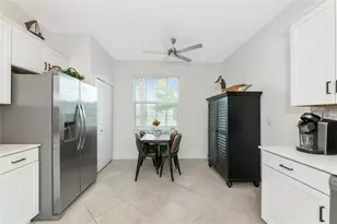 11375 Burgundy Dr, Venice, FL 34293 - Photo 7