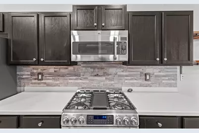 8640 Stone Harbour Loop, Bradenton, FL 34212 - Photo 17