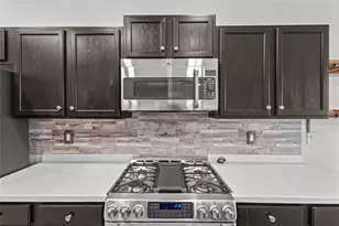 8640 Stone Harbour Loop, Bradenton, FL 34212 - Photo 17