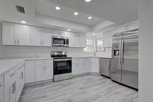 3064 Crown Heron Point, Venice, FL 34293 - Photo 5