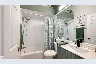 560 Fallbrook Drive, Venice, FL 34292 - Photo 29