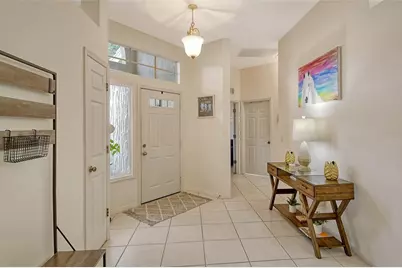560 Fallbrook Drive, Venice, FL 34292 - Photo 5
