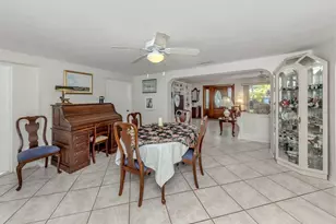 104 Fiesole St, Venice, FL 34285 - Photo 9