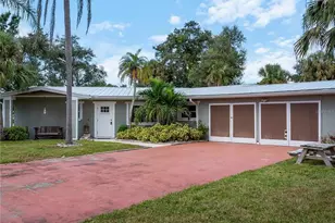 32 Bay Ave, Osprey, FL 34229 - Photo 43