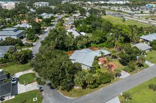 32 Bay Ave, Osprey, FL 34229 - Photo 47