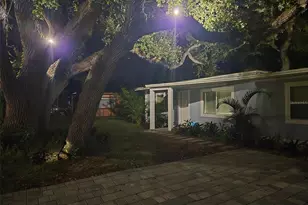 1112 Sunset Ave, Nokomis, FL 34275 - Photo 7