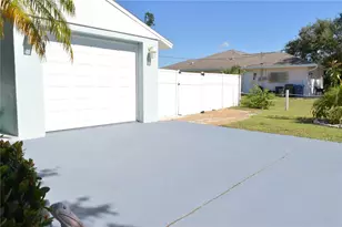 1046 Royal Rd, Venice, FL 34293 - Photo 81