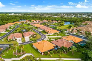 1905 Tradewinds Cir, Venice, FL 34293 - Photo 43