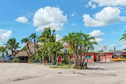 1905 Tradewinds Circle, Venice, FL 34293 - Photo 63