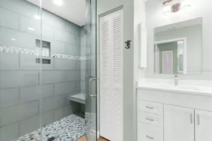 1905 Tradewinds Cir, Venice, FL 34293 - Photo 17