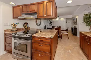 1150 Tarpon Center Dr, Venice, FL 34285 - Photo 17