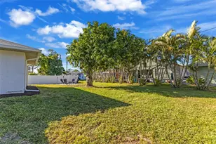 2810 9th St, Englewood, FL 34224 - Photo 27