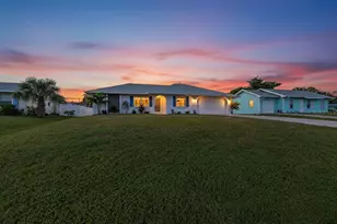 2810 9th St, Englewood, FL 34224 - Photo 33