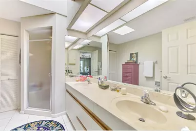 3168 E Village Drive, Venice, FL 34293 - Photo 23