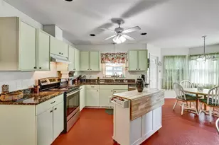 735 Indus Rd, Venice, FL 34293 - Photo 15