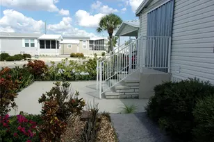 807 Bogie, Venice, FL 34285 - Photo 3