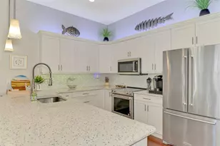 431 Nokomis Ave S, Venice, FL 34285 - Photo 29