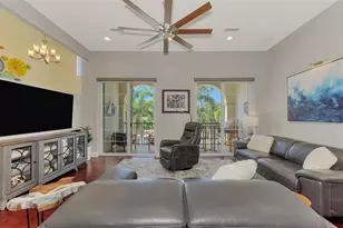 431 Nokomis Ave S, Venice, FL 34285 - Photo 17