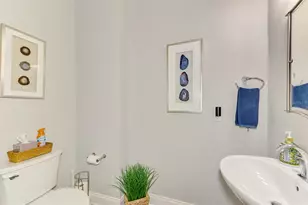 431 Nokomis Ave S, Venice, FL 34285 - Photo 65