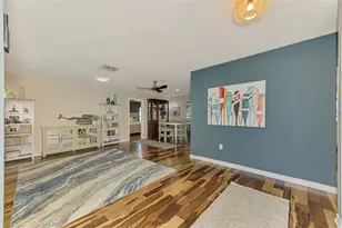 829 Harbor Dr S, Venice, FL 34285 - Photo 7