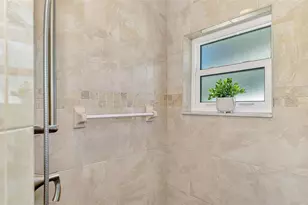 829 Harbor Dr S, Venice, FL 34285 - Photo 43