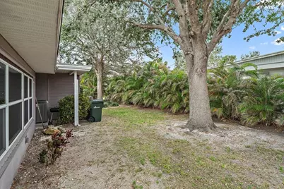 1703 Bal Harbour Drive #2, Venice, FL 34293 - Photo 27