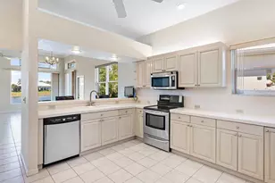 643 Crossfield Cir, Venice, FL 34293 - Photo 15