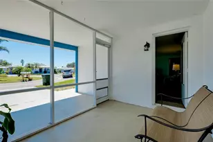 616 Circlewood Dr, Venice, FL 34293 - Photo 5