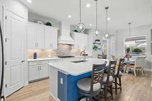 12436 Destin Loop, Venice, FL 34293 - Photo 17