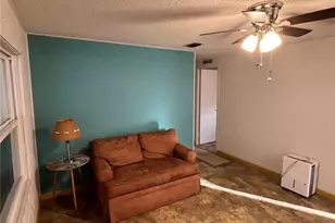 878 Jolanda Cir, Venice, FL 34285 - Photo 17